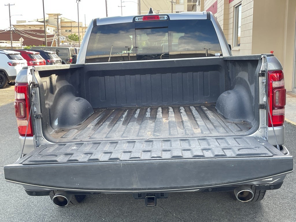 2021 RAM 1500 Laramie Crew Cab 4x2 5'7' Box