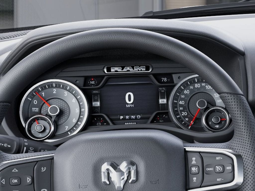 2026 RAM Ram 1500 RAM 1500 EXPRESS QUAD CAB 4X2 6'4' BOX