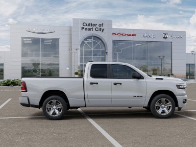 2026 RAM Ram 1500 RAM 1500 EXPRESS QUAD CAB 4X2 6'4' BOX