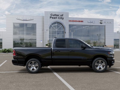 2026 RAM Ram 1500 RAM 1500 EXPRESS QUAD CAB 4X2 6'4' BOX