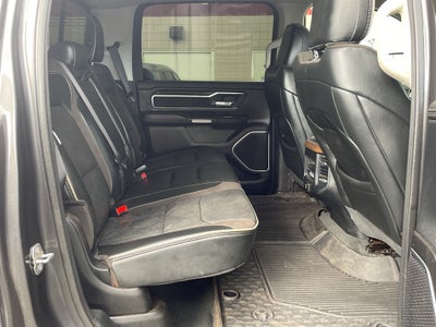 2022 RAM 1500 Laramie Crew Cab 4x4 5'7' Box