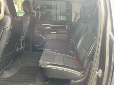 2022 RAM 1500 Laramie Crew Cab 4x4 5'7' Box