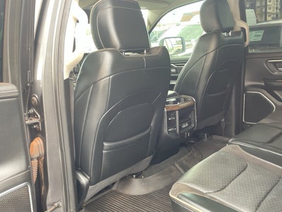 2022 RAM 1500 Laramie Crew Cab 4x4 5'7' Box