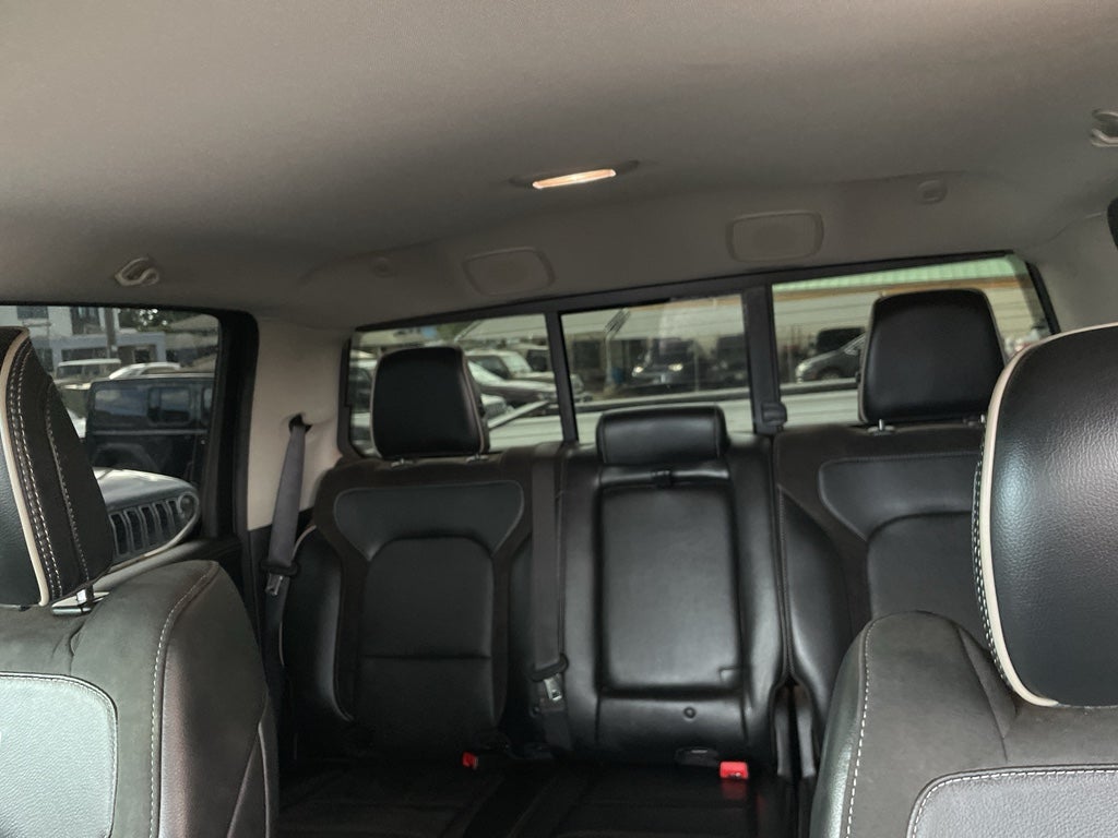 2022 RAM 1500 Laramie Crew Cab 4x4 5'7' Box