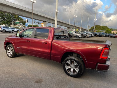 2019 RAM 1500 Laramie Crew Cab 4x4 6'4' Box