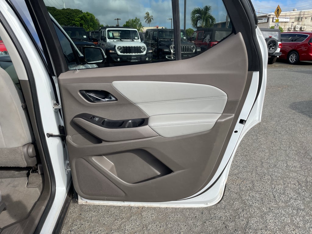 2020 Chevrolet Traverse LT Cloth