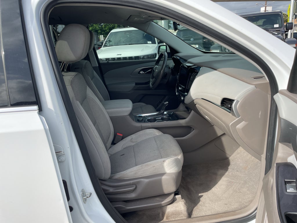 2020 Chevrolet Traverse LT Cloth