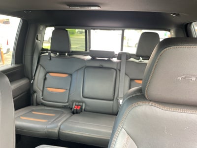 2022 GMC Sierra 2500HD 4WD Crew Cab Standard Bed AT4
