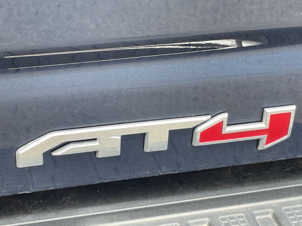 2022 GMC Sierra 2500HD 4WD Crew Cab Standard Bed AT4