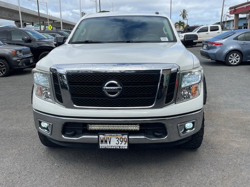2019 Nissan TITAN SV