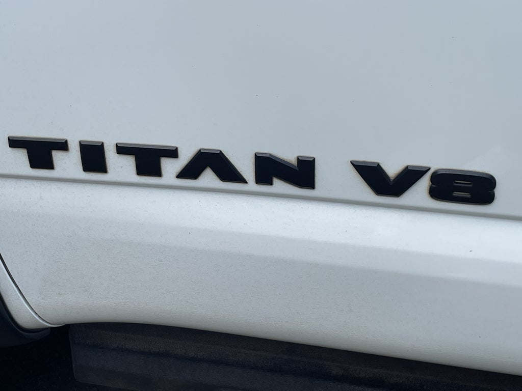 2019 Nissan TITAN SV