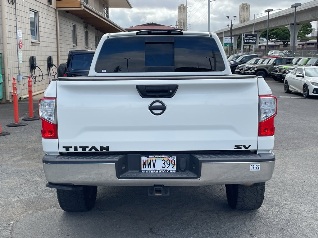 2019 Nissan TITAN SV