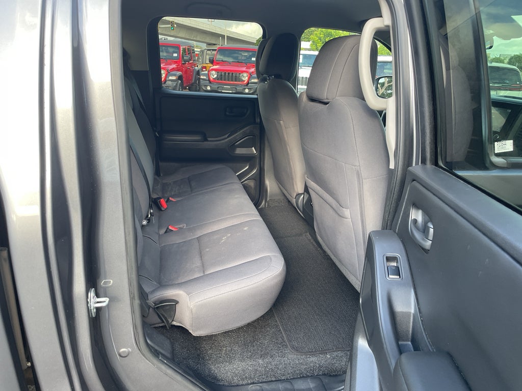 2023 Nissan Frontier Crew Cab S 4x2