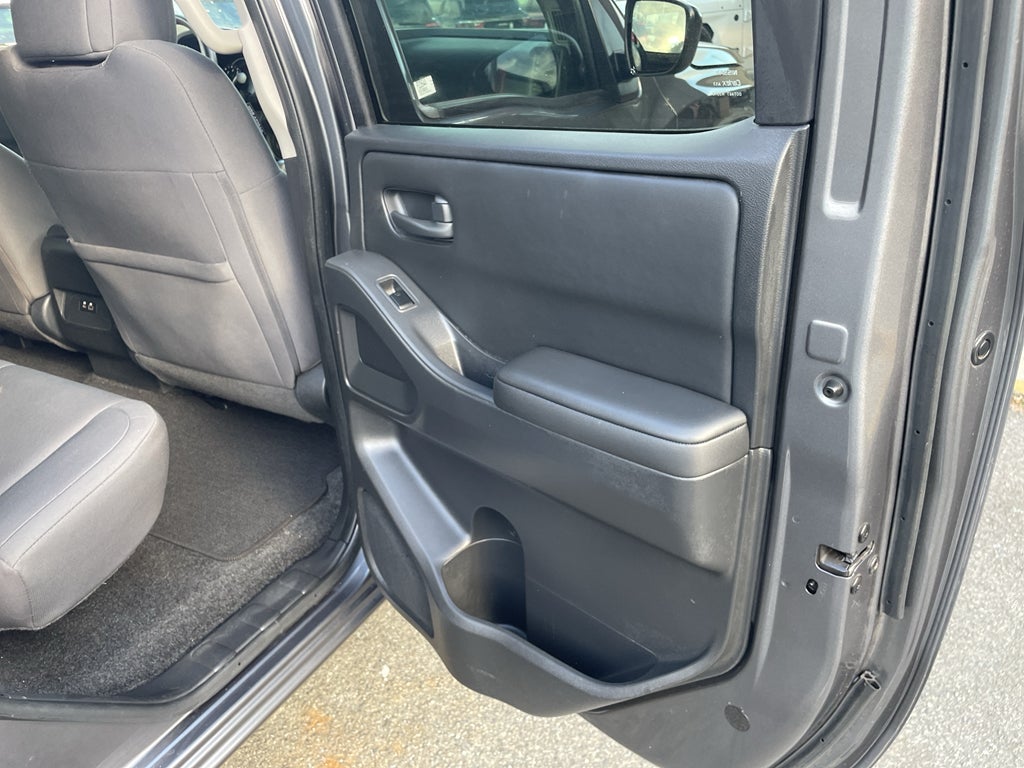 2023 Nissan Frontier Crew Cab S 4x2