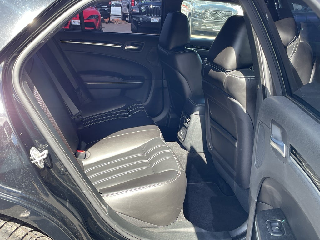 2022 Chrysler 300 S