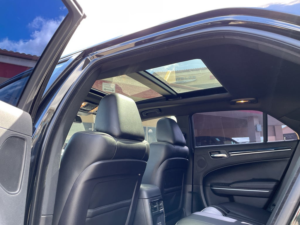 2022 Chrysler 300 S