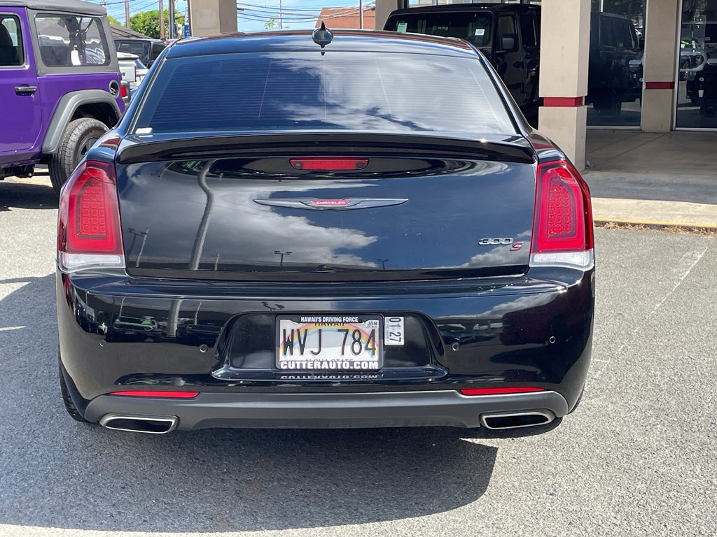 2022 Chrysler 300 S