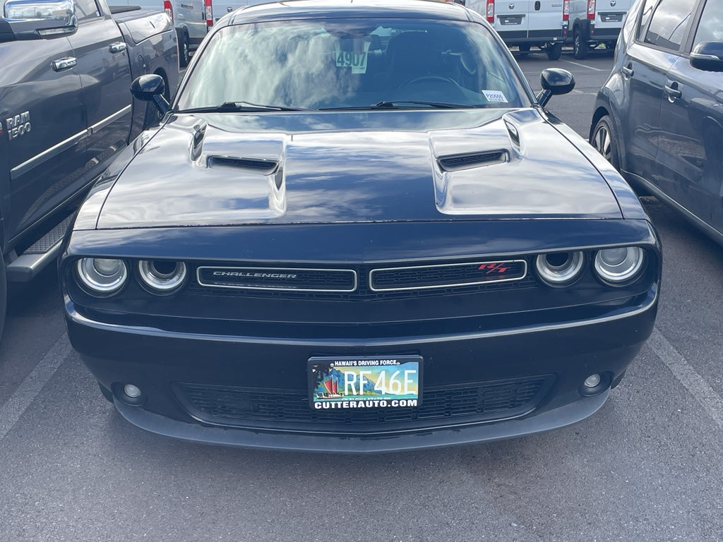 2017 Dodge Challenger R/T's photo