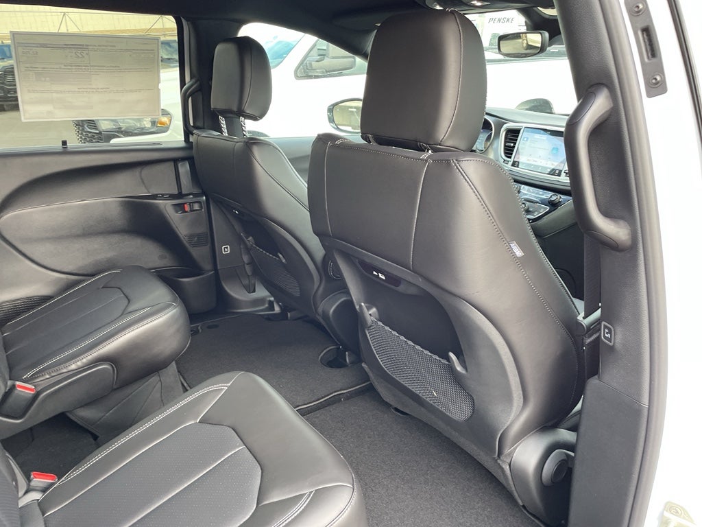 2026 Chrysler Pacifica PACIFICA SELECT