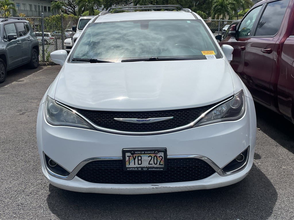 2020 Chrysler Pacifica Touring L