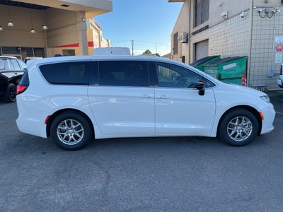 2026 Chrysler Pacifica PACIFICA SELECT