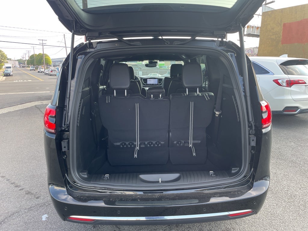 2026 Chrysler Pacifica PACIFICA SELECT