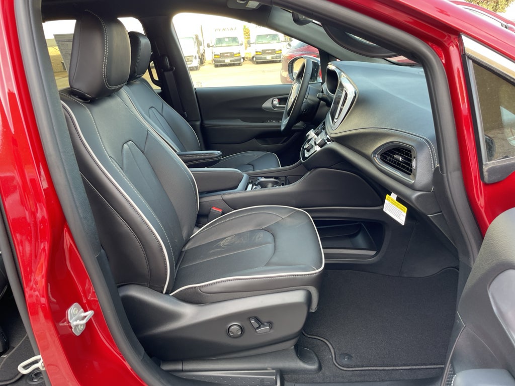 2026 Chrysler Pacifica PACIFICA LIMITED