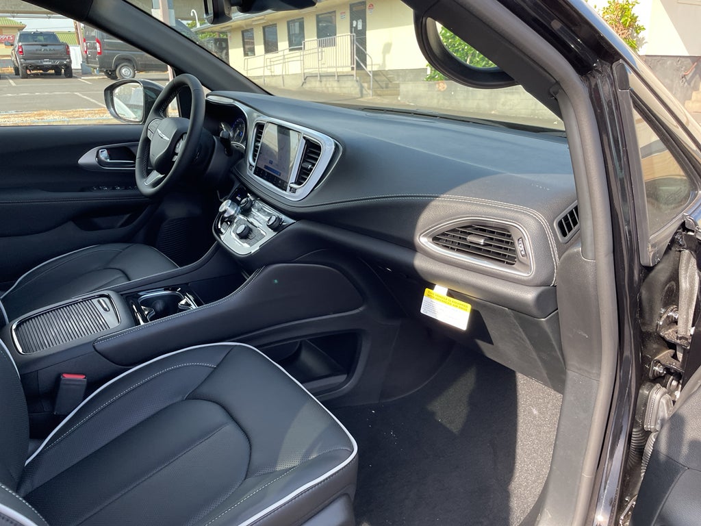 2026 Chrysler Pacifica PACIFICA LIMITED