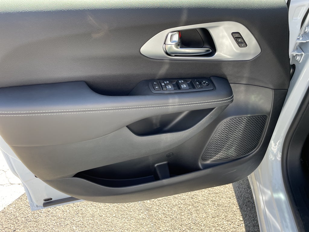 2026 Chrysler Pacifica PACIFICA LIMITED