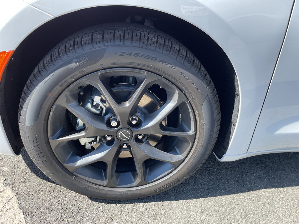 2026 Chrysler Pacifica PACIFICA LIMITED