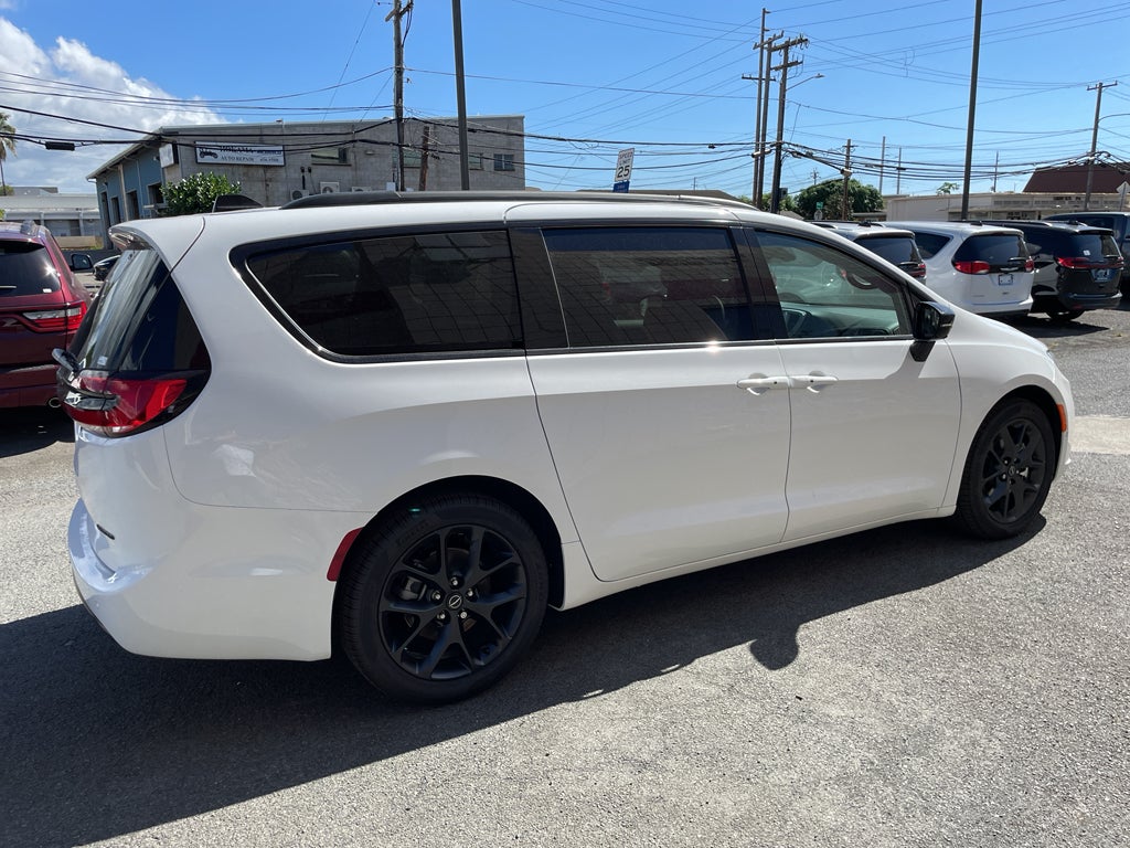 2026 Chrysler Pacifica PACIFICA LIMITED