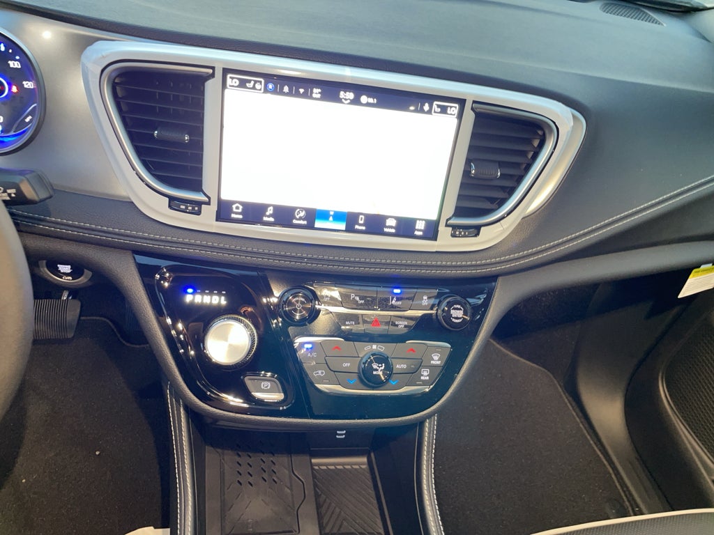 2026 Chrysler Pacifica PACIFICA LIMITED