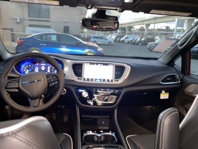 2026 Chrysler Pacifica PACIFICA LIMITED