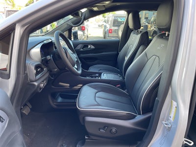 2026 Chrysler Pacifica PACIFICA LIMITED