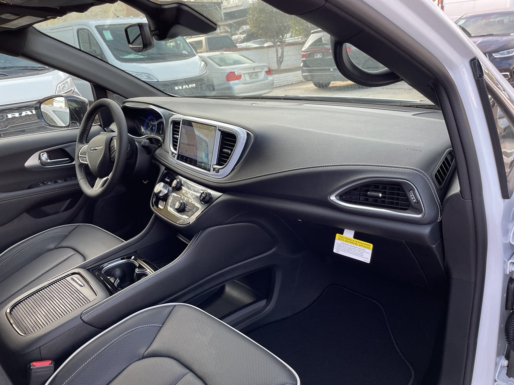 2026 Chrysler Pacifica PACIFICA LIMITED