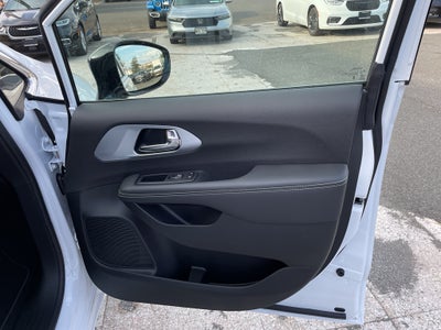 2026 Chrysler Pacifica PACIFICA LIMITED