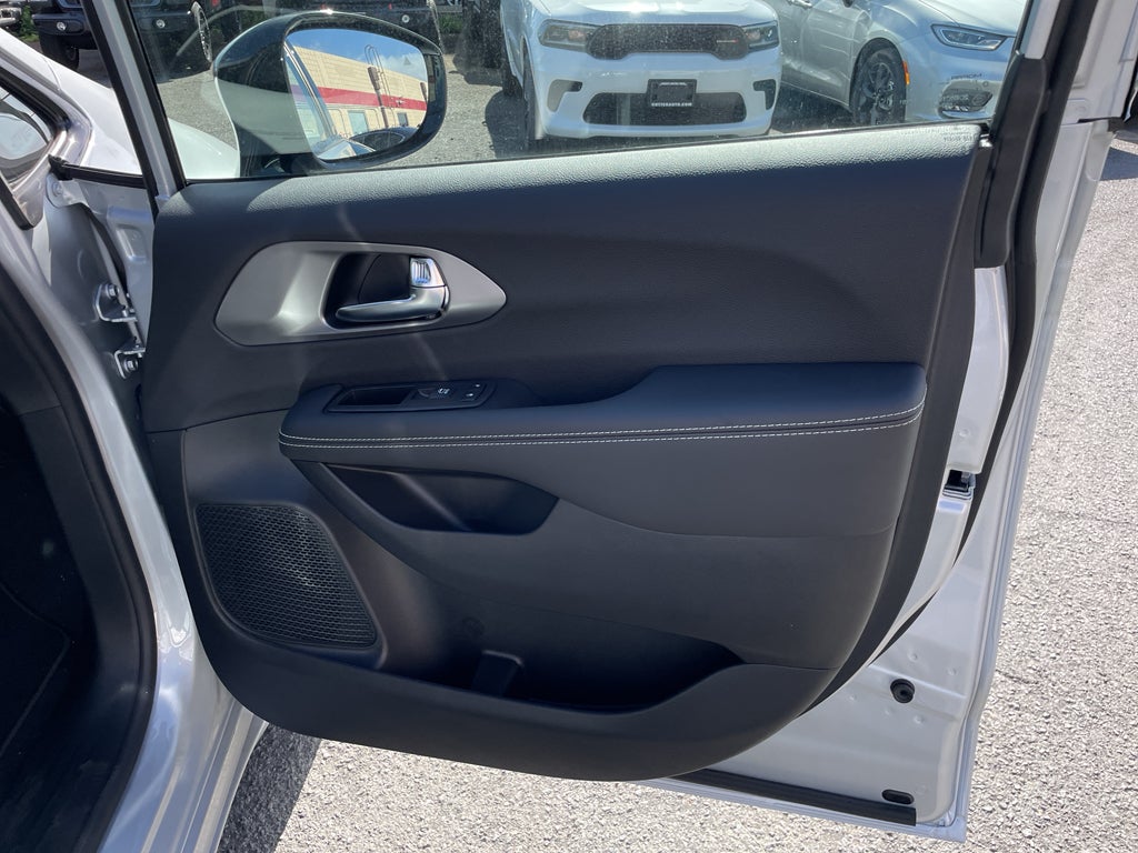 2026 Chrysler Pacifica PACIFICA LIMITED