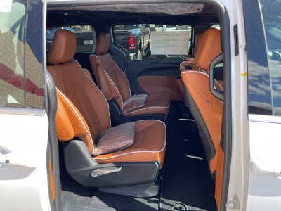 2026 Chrysler Pacifica PACIFICA PINNACLE