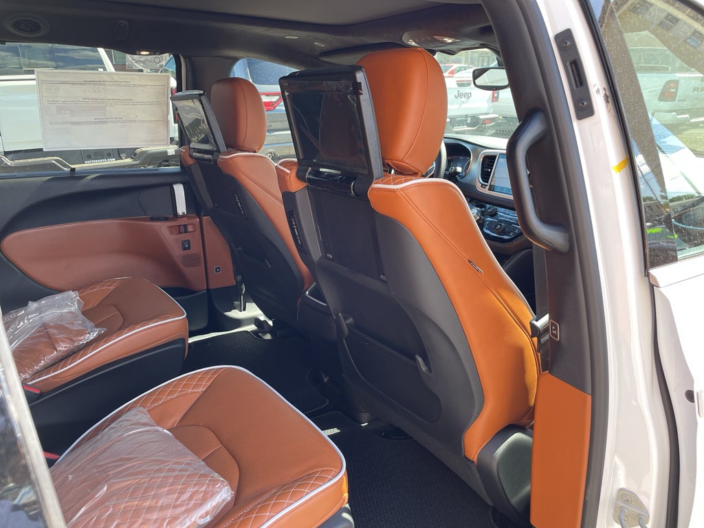 2026 Chrysler Pacifica PACIFICA PINNACLE