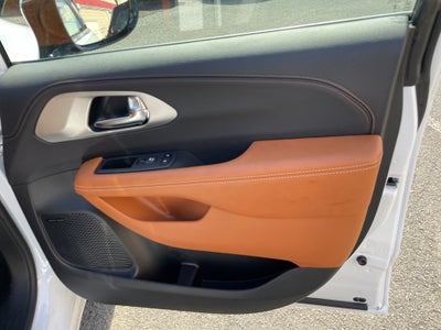 2026 Chrysler Pacifica PACIFICA PINNACLE