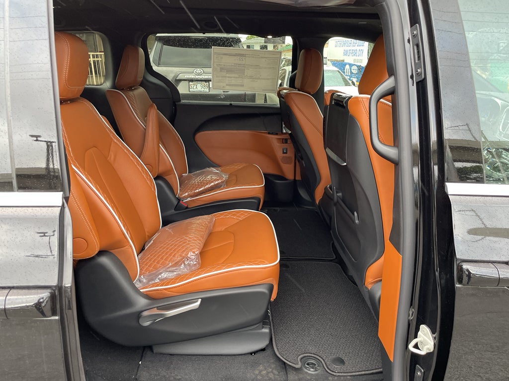 2026 Chrysler Pacifica PACIFICA PINNACLE