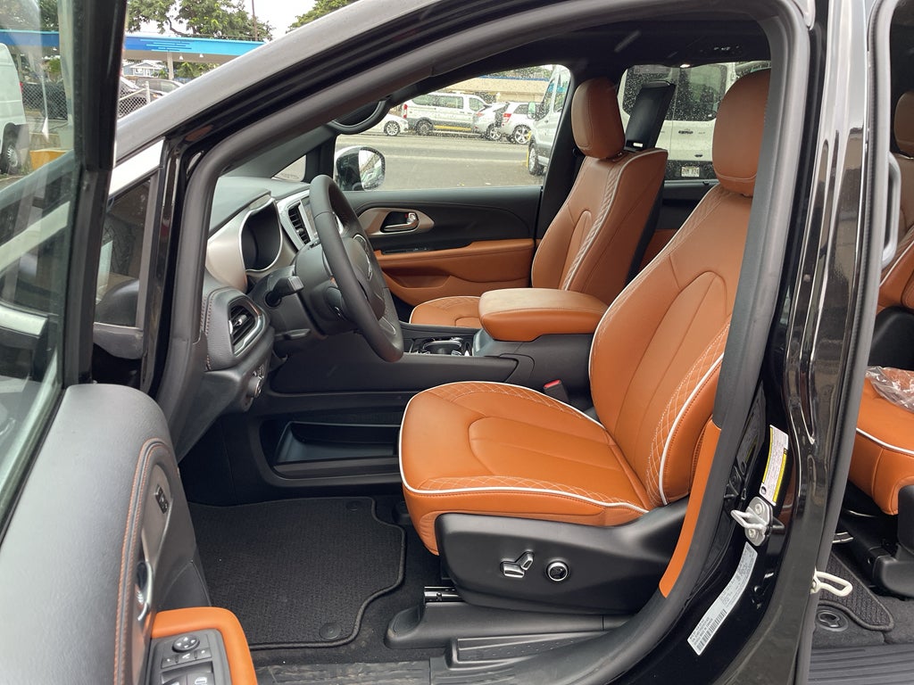 2026 Chrysler Pacifica PACIFICA PINNACLE