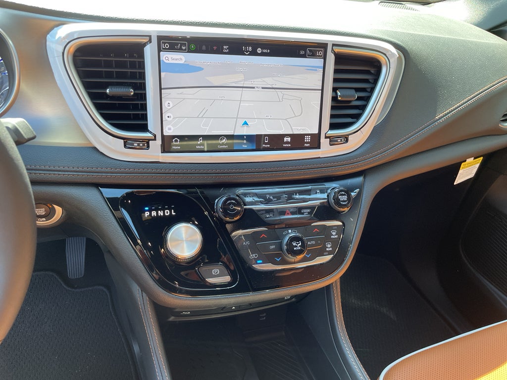 2026 Chrysler Pacifica PACIFICA PINNACLE