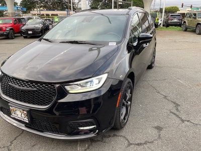 2024 Chrysler Pacifica Limited AWD