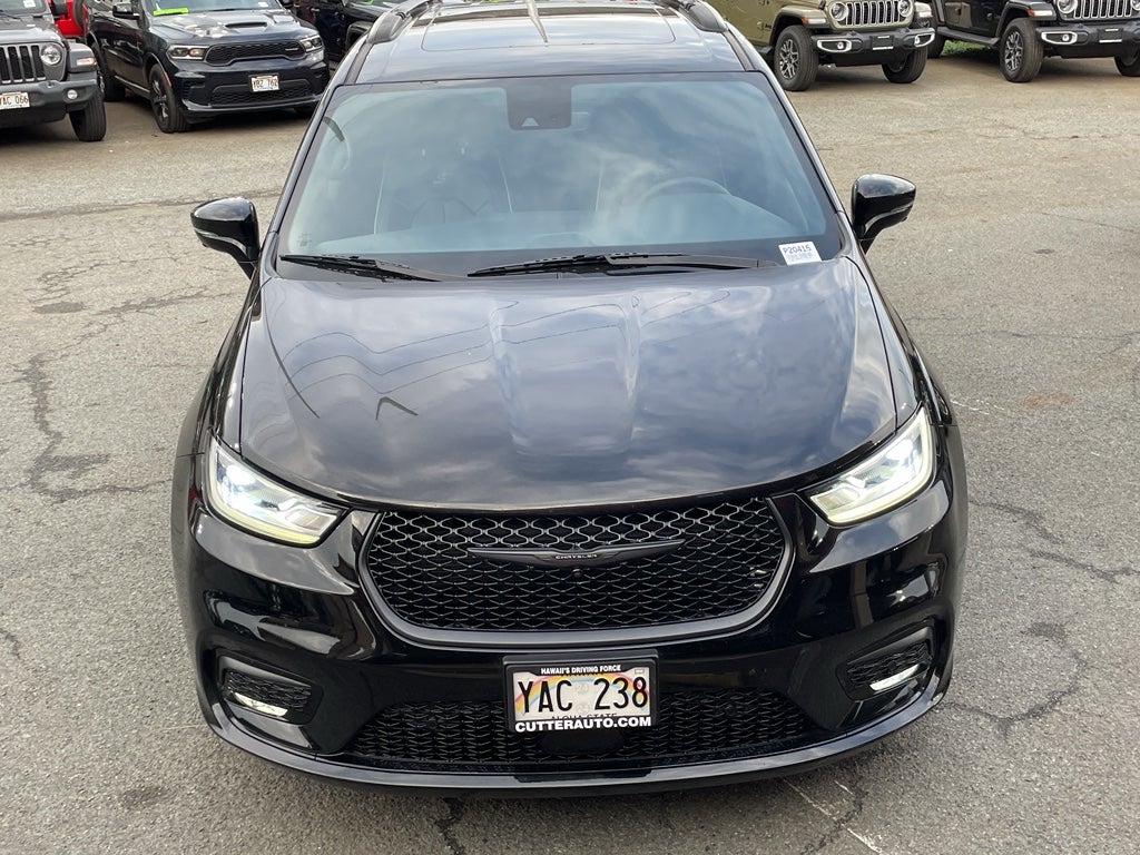 2024 Chrysler Pacifica Limited AWD