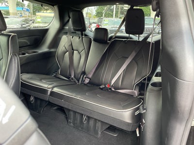 2024 Chrysler Pacifica Limited AWD