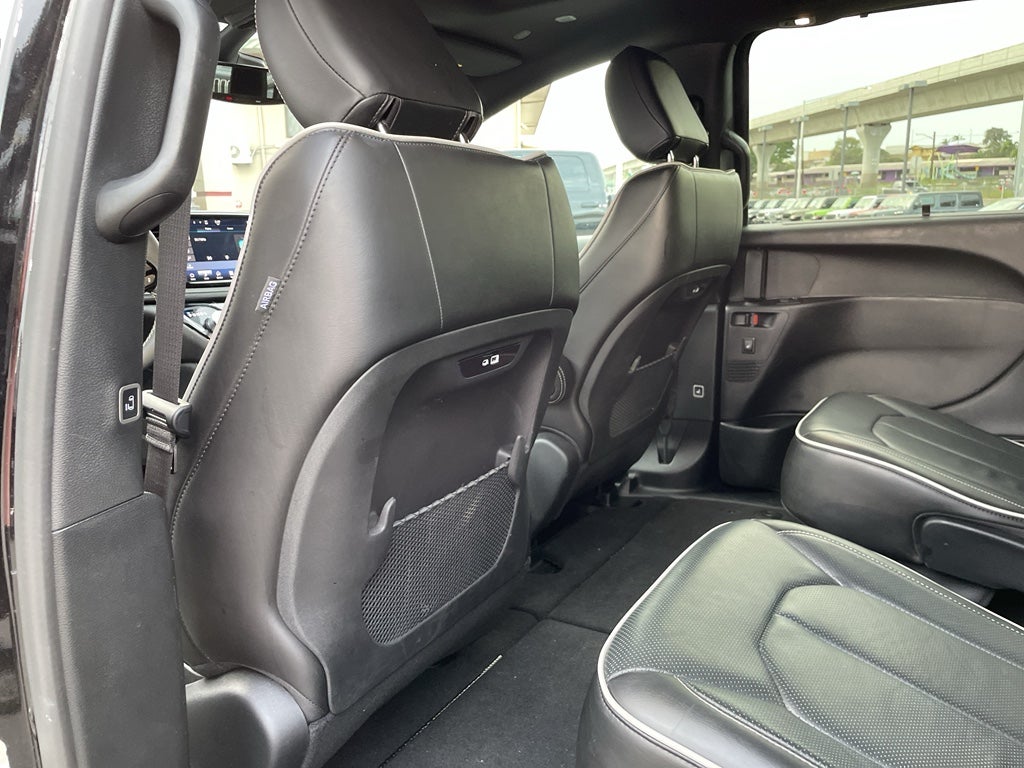 2024 Chrysler Pacifica Limited AWD