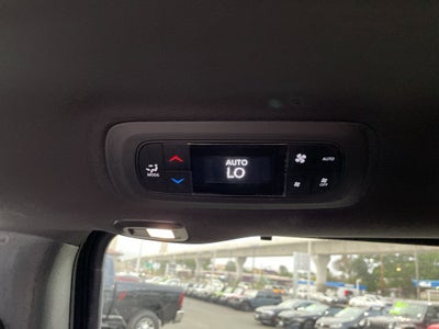 2024 Chrysler Pacifica Limited AWD