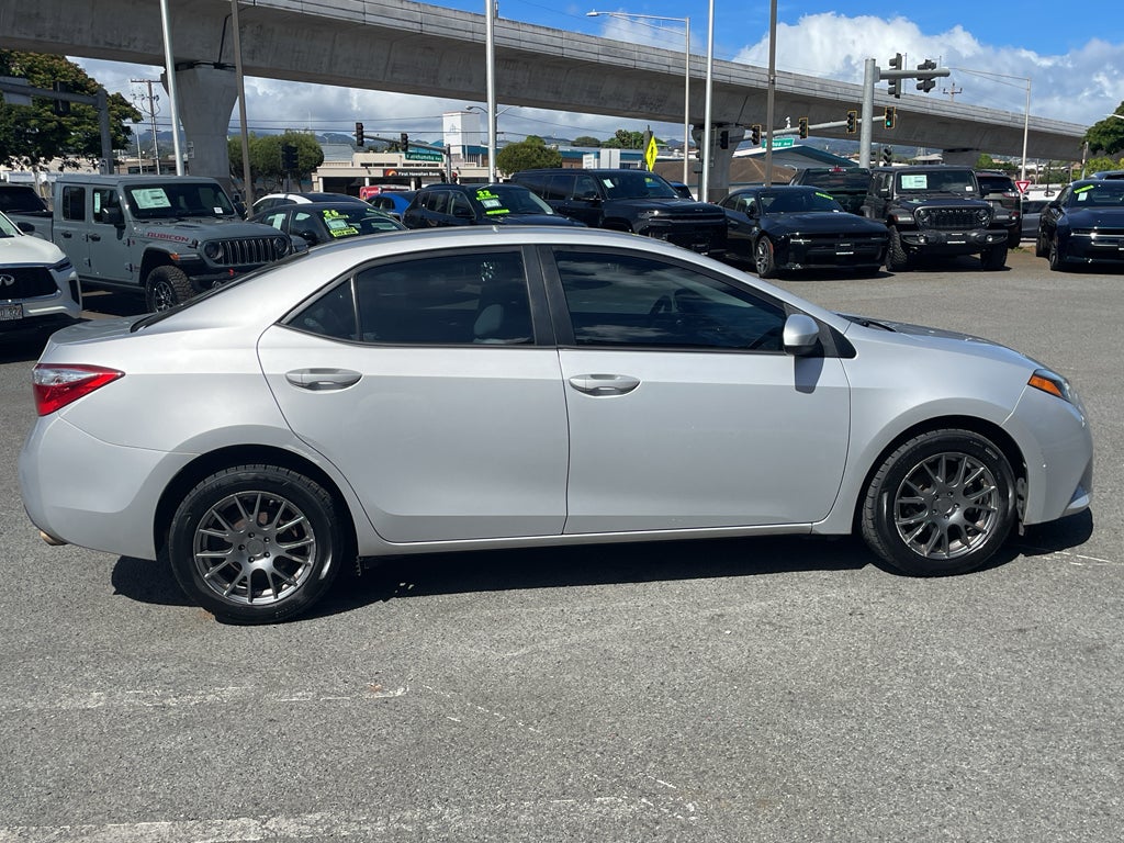 2015 Toyota Corolla LE