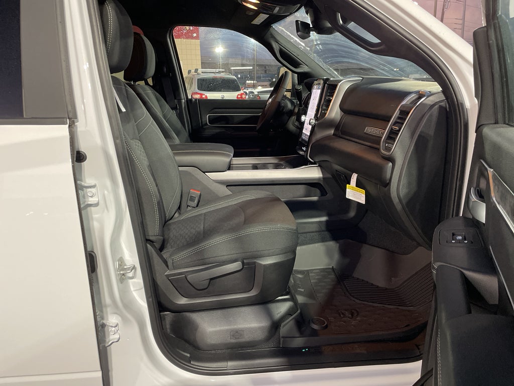 2025 RAM Ram 2500 RAM 2500 BIG HORN CREW CAB 4X2 6'4' BOX